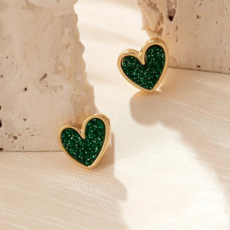 Mini pendientes delicados con forma de corazón